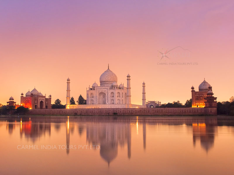 Taj Mahal tour places to visit in Agra