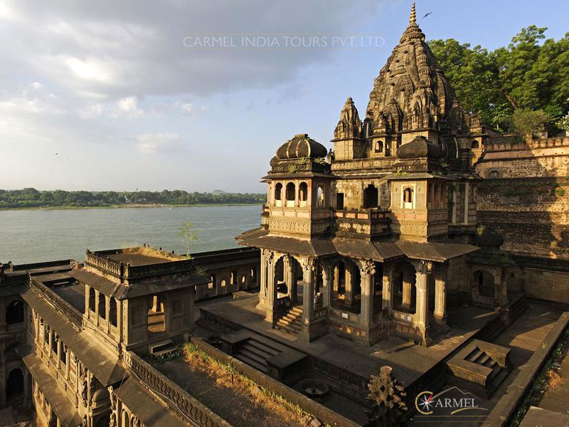 Maheshwar ancient shiva temple india tour and travel package